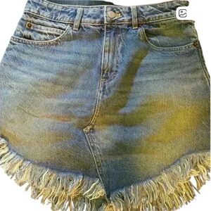 Free People Women’s denim mini skirt fringe raw hem size 26‎